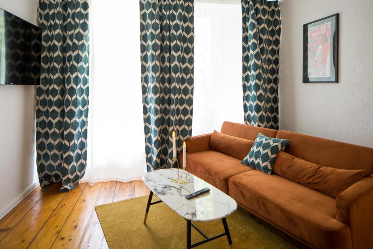 Marche 28 Guesthouse Montreux Bagian luar foto